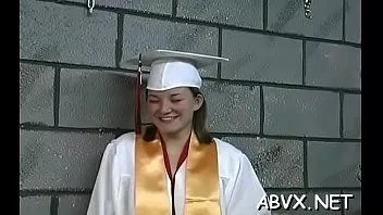play Fata senzațională suge o jucărie sexuală