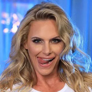 Pornostar Phoenix Marie