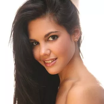 Actrita Apolonia Lapiedra