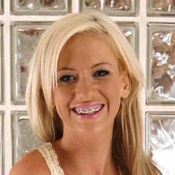 Pornoster Kaylee Hilton